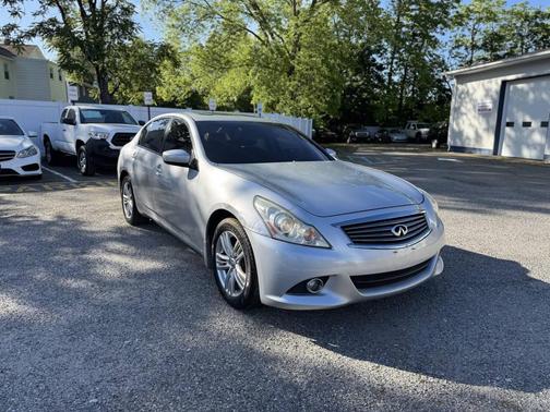 2013 INFINITI G37x Base