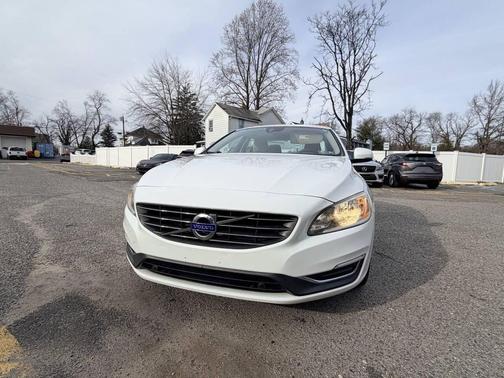 2015 Volvo S60 T5 Premier