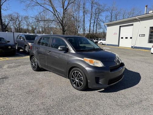 2009 Scion xD Base 4dr Hatchback 4A