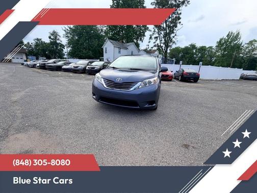 Shoreline Blue Pearl 2016 Toyota Sienna LE