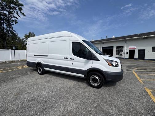 2017 Ford Transit-250 Base