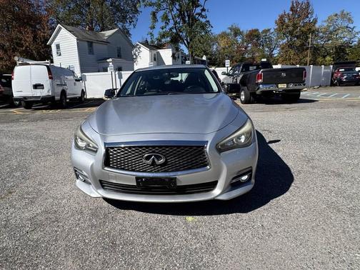 2014 INFINITI Q50 Premium