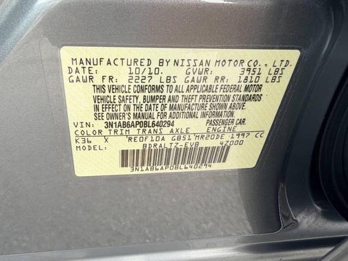 Gray 2011 Nissan Sentra 2.0 S