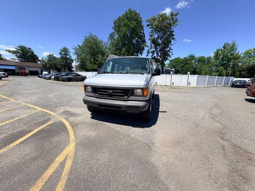 Gray 2006 Ford E350 Super Duty XL Wagon