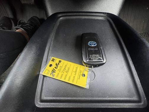 Silver 2019 Toyota Prius LE