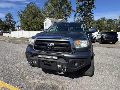 2010 Toyota Tundra Grade