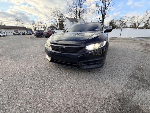 2017 Honda Civic LX-P