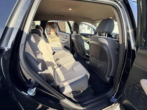 2020 Hyundai SANTA FE SE 2.4