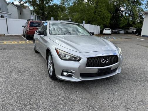 2014 INFINITI Q50 Premium