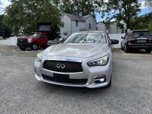 2014 INFINITI Q50 Premium