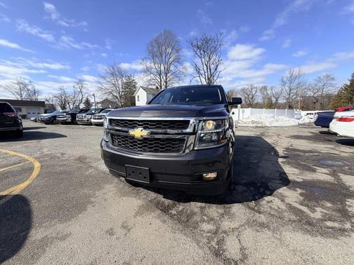 2017 Chevrolet Suburban LT