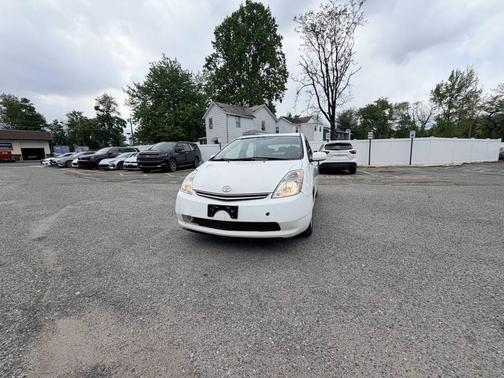 White 2007 Toyota Prius Touring