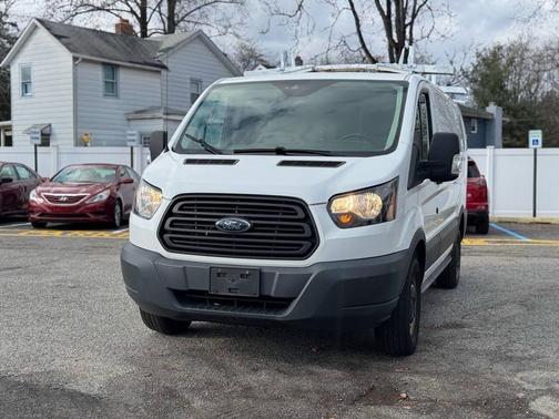 2017 Ford Transit-250 Base