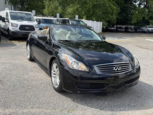 2010 INFINITI G37 Base