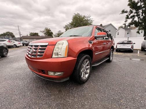 Orange 2007 Cadillac Escalade Base