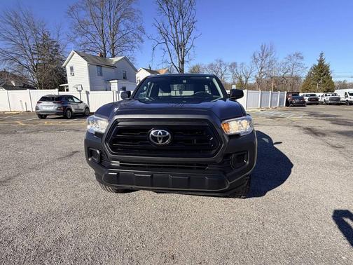 2020 Toyota Tacoma SR