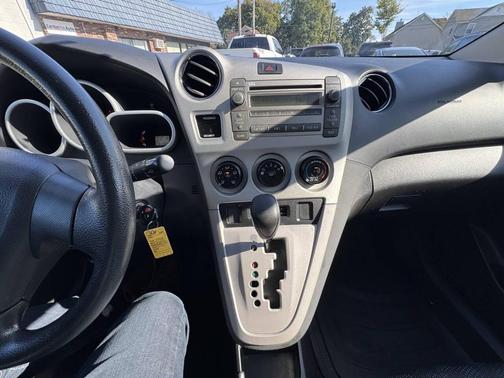 2009 Toyota Matrix S