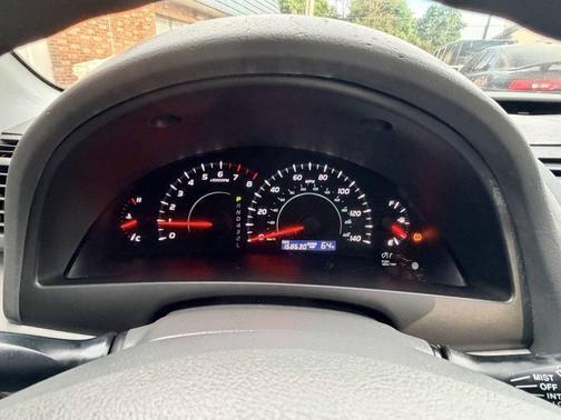 Silver 2009 Toyota Camry LE