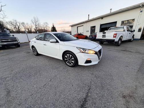 2020 Nissan Altima 2.5 S 4dr Sedan