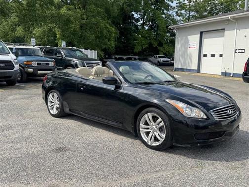 2010 INFINITI G37 Base