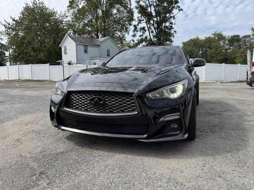 2014 INFINITI Q50 Premium