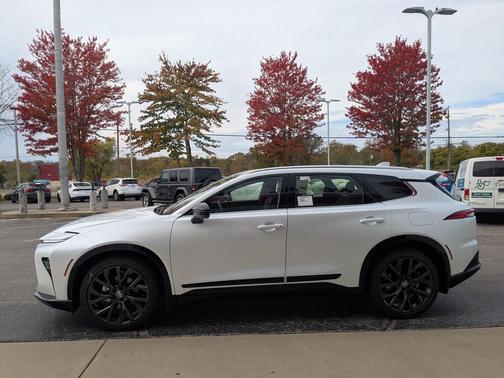 2025 Toyota Crown Signia Limited