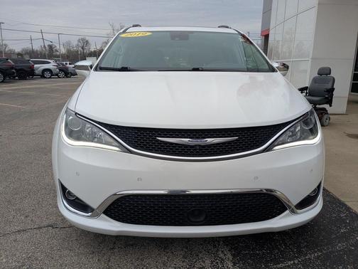 2019 Chrysler Pacifica Limited