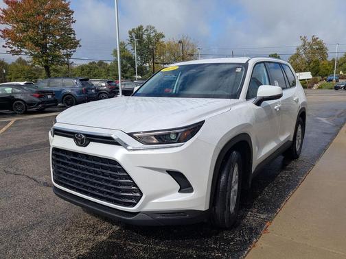 2026 Toyota Grand Highlander XLE