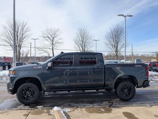 2020 Chevrolet Silverado 1500 Custom Trail Boss