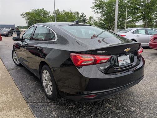 2021 Chevrolet Malibu FWD LT