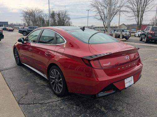 2020 Hyundai SONATA Limited