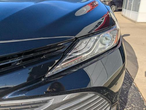 2018 Toyota Camry XLE