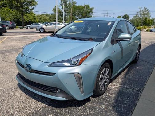 2021 Toyota Prius LE