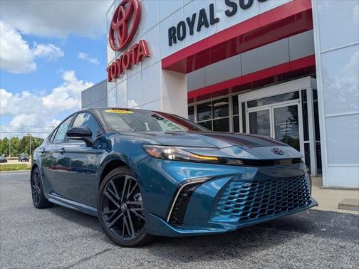 2025 Toyota Camry XSE