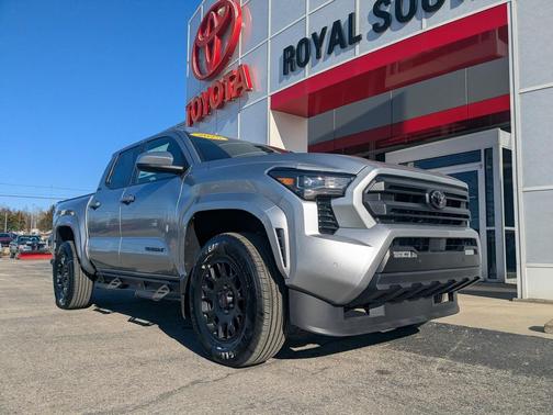 2025 Toyota Tacoma SR5