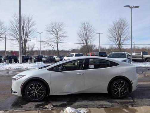 2026 Toyota Prius XLE