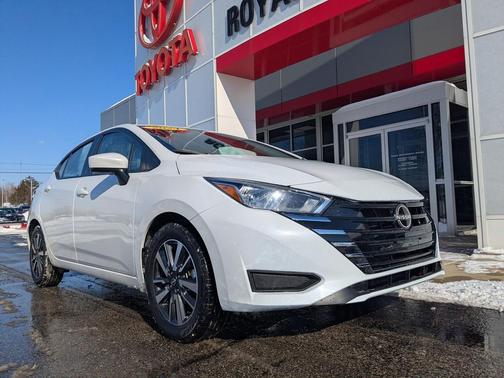 2024 Nissan Versa 1.6 SV