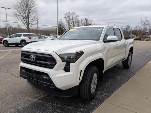 2024 Toyota Tacoma SR5