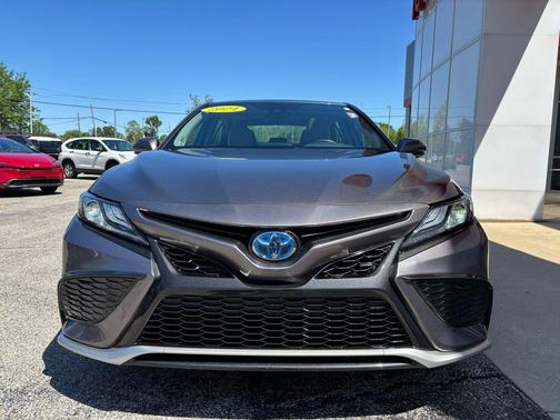 Predawn Gray Mica 2024 Toyota Camry Hybrid SE