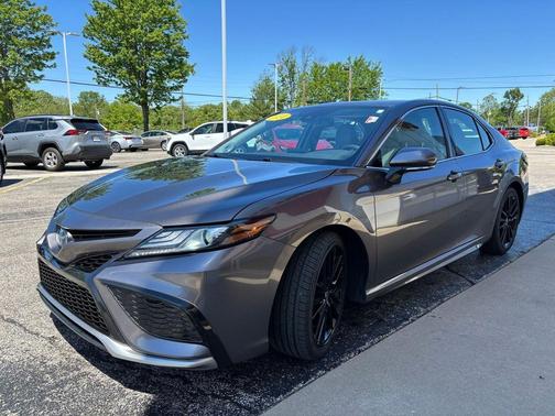 Predawn Gray Mica 2024 Toyota Camry Hybrid SE