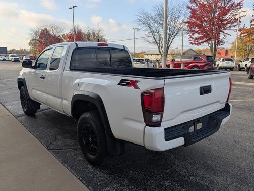 2021 Toyota Tacoma SR