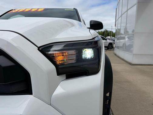 Ice 2026 Toyota 4Runner SR5