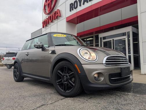 2012 MINI Cooper S Base