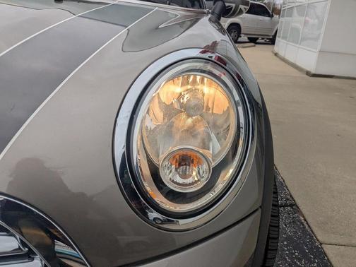 2012 MINI Cooper S Base