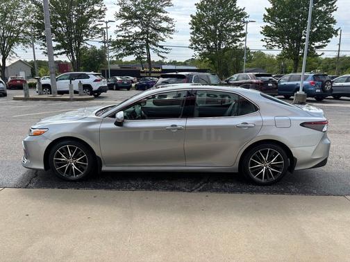 Celestial Silver Metallic 2024 Toyota Camry XLE