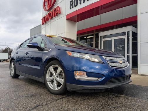 2013 Chevrolet Volt Base