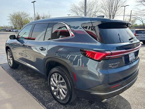 2025 Buick Enclave Preferred FWD