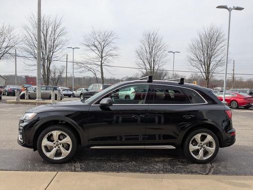 2021 Audi Q5 45 Premium Plus