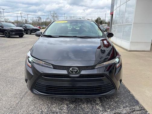 Midnight Black Metallic 2024 Toyota Corolla LE