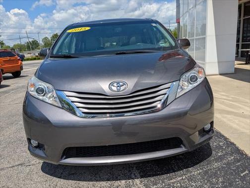 2015 Toyota Sienna XLE